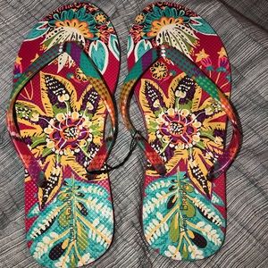 Vera Bradley flip flops